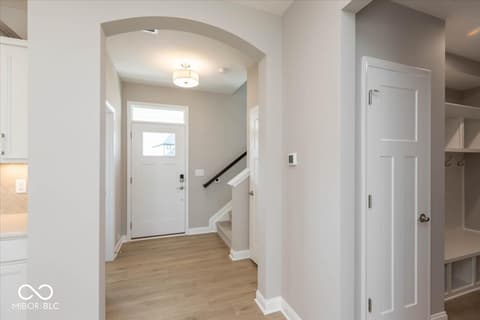 Photo of 934 Apryl Drive, Greenwood, IN