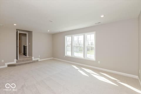 Photo of 934 Apryl Drive, Greenwood, IN