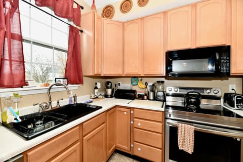 Photo of 5862 Columbia Circle, Greenwood, IN