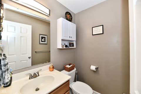 Photo of 5862 Columbia Circle, Greenwood, IN