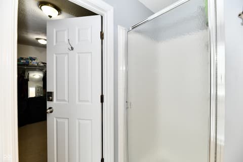 Photo of 5862 Columbia Circle, Greenwood, IN