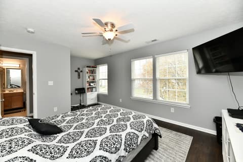 Photo of 5862 Columbia Circle, Greenwood, IN