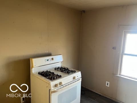 Photo of 1410 Walton Street, Anderson, IN