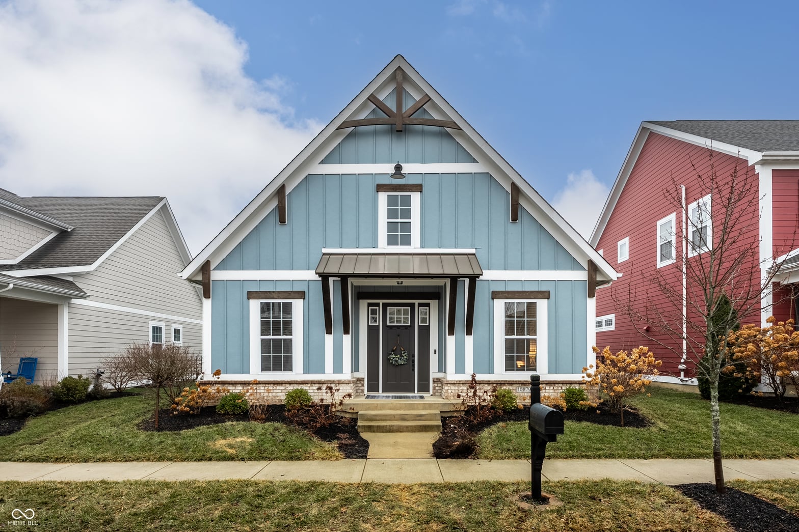Photo of 10879 Mossy Rock Drive, Fishers, IN