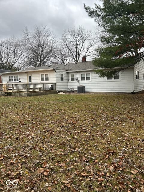 Photo of 909 N Sadlier Drive, Indianapolis, IN