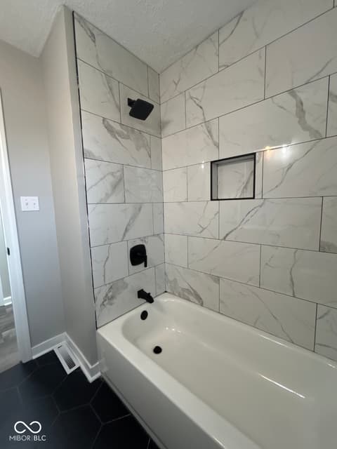 Photo of 909 N Sadlier Drive, Indianapolis, IN