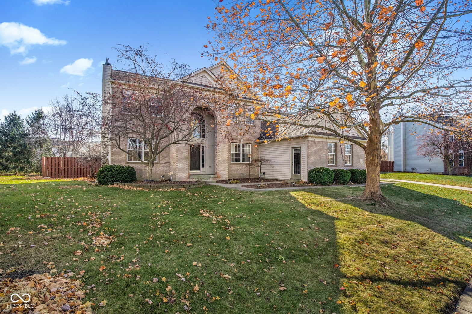 Front exterior at 6145 Mill Oak Drive, Noblesville, IN