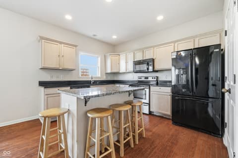 Photo of 1206 Barrington Drive, Greenwood, IN