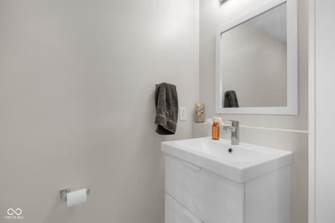 Photo of 1236 English Avenue, Indianapolis, IN