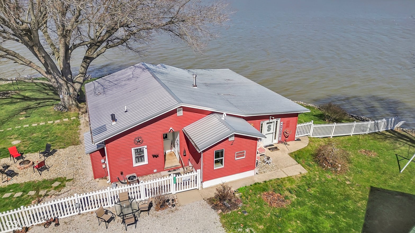 Photo of 9405 E Southshore Drive, Unionville, IN