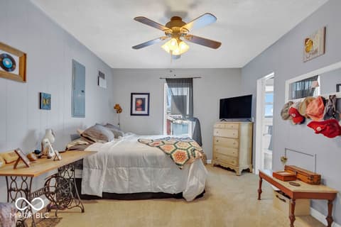 Bedroom at 9405 E Southshore Drive, Unionville, IN