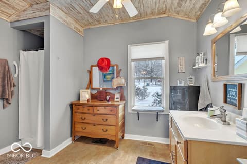 Bathroom at 9405 E Southshore Drive, Unionville, IN