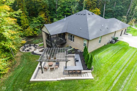 Photo of 5059 Oak Ridge Trail, Columbus, IN