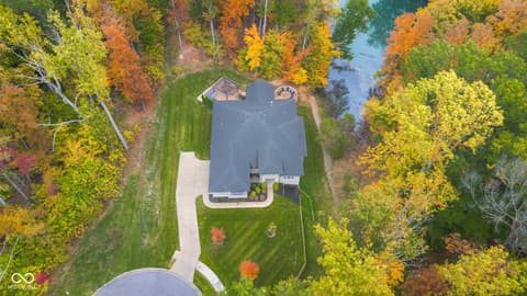 Photo of 5059 Oak Ridge Trail, Columbus, IN