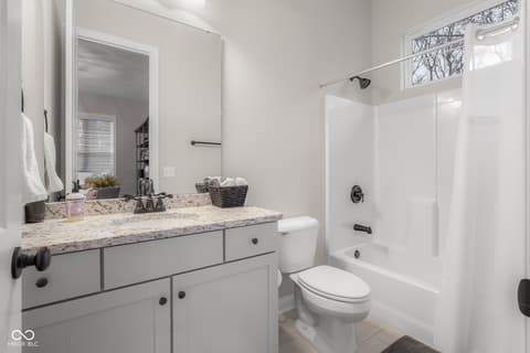 Photo of 5059 Oak Ridge Trail, Columbus, IN