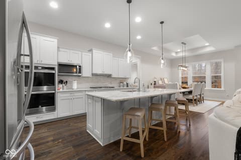 Photo of 5059 Oak Ridge Trail, Columbus, IN