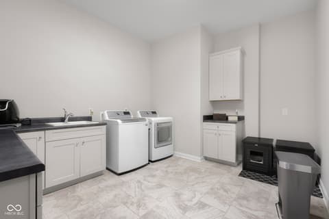 Photo of 5059 Oak Ridge Trail, Columbus, IN