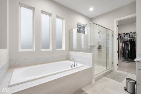 Photo of 5059 Oak Ridge Trail, Columbus, IN
