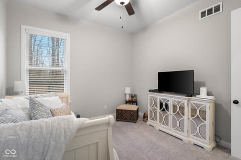 Photo of 5059 Oak Ridge Trail, Columbus, IN