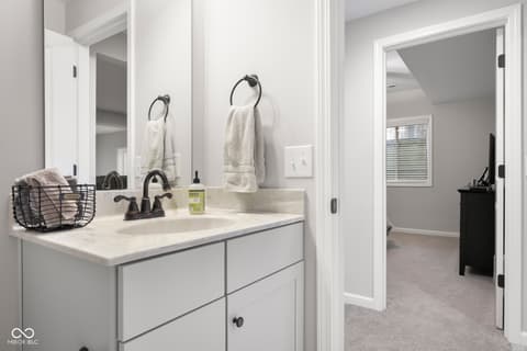 Photo of 5059 Oak Ridge Trail, Columbus, IN