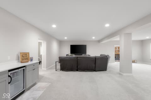 Photo of 5059 Oak Ridge Trail, Columbus, IN