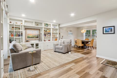 Living room at 11023 Eaton Court, Fishers, IN