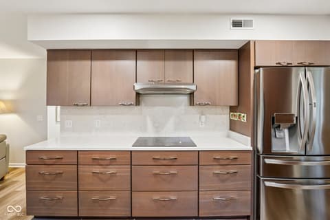 Kitchen at 11023 Eaton Court, Fishers, IN