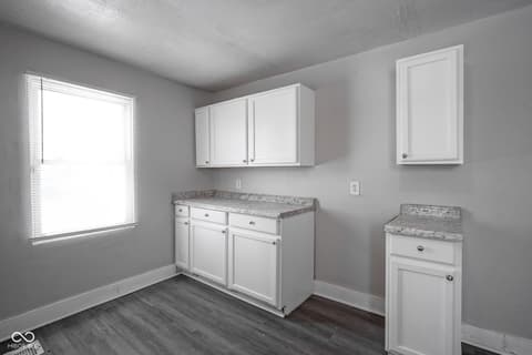 Photo of 445 W 29th Street, Indianapolis, IN