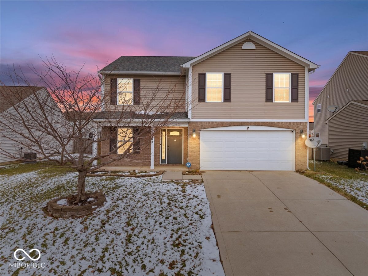 Front exterior at 10528 Hunters Crossing Boulevard, Indianapolis, IN