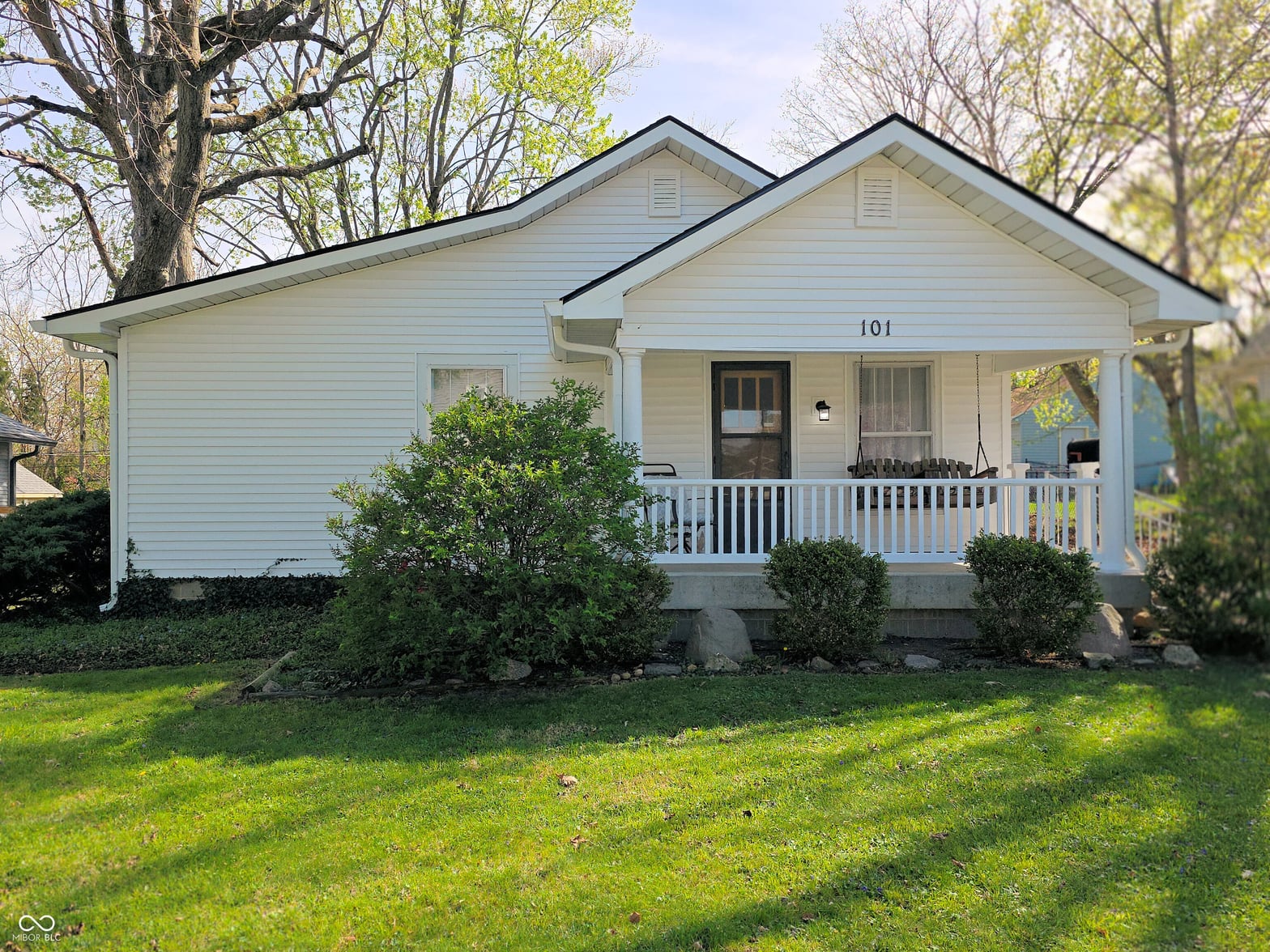 Photo of 101 Robinson Street, Franklin, IN