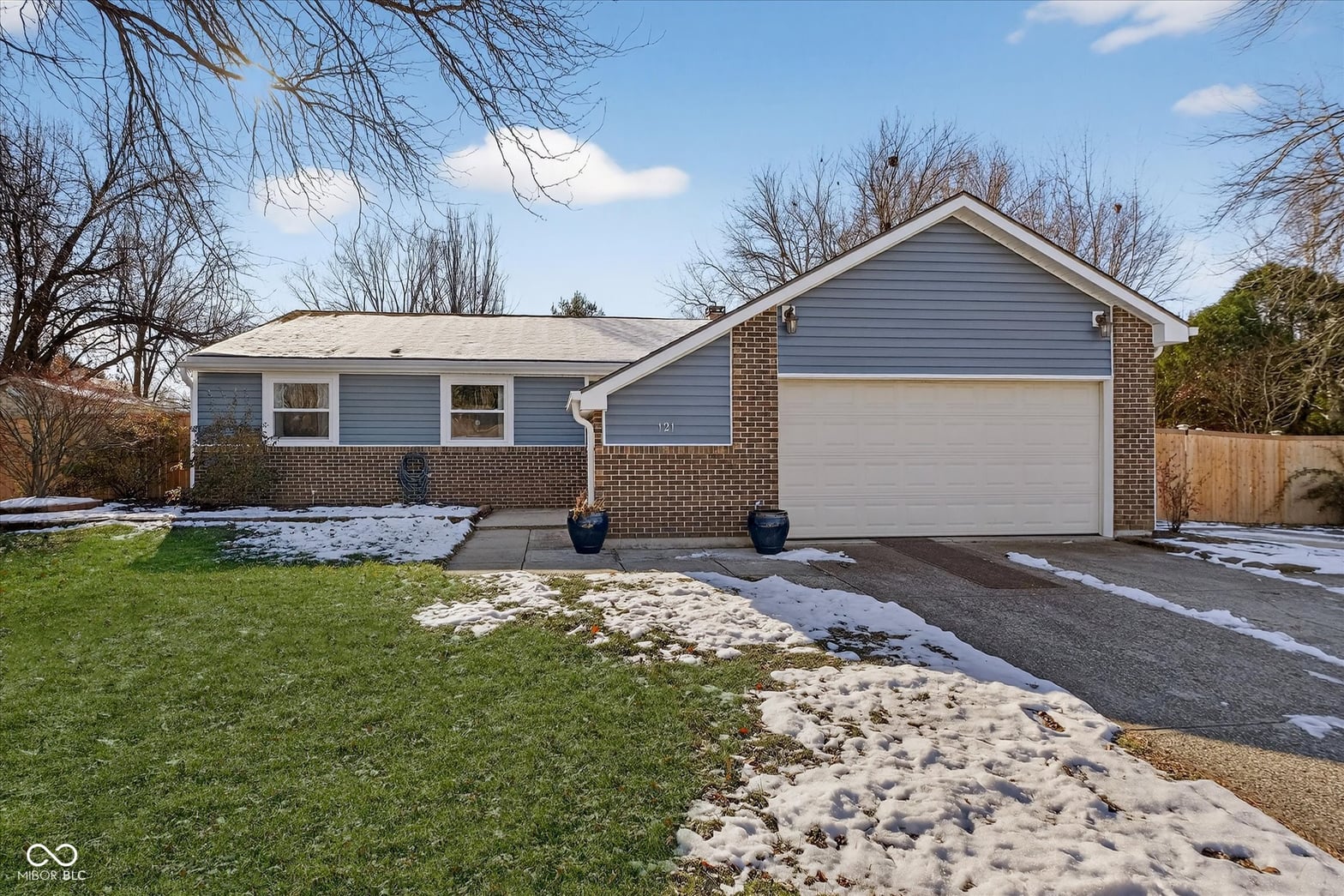 Photo of 121 Northland Street, Fishers, IN