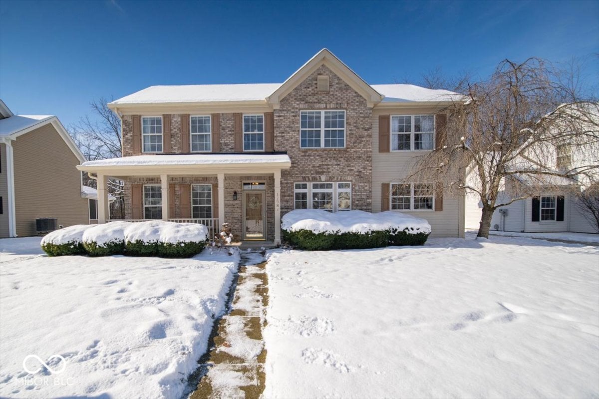 Photo of 17987 Kinder Oak Drive, Noblesville, IN