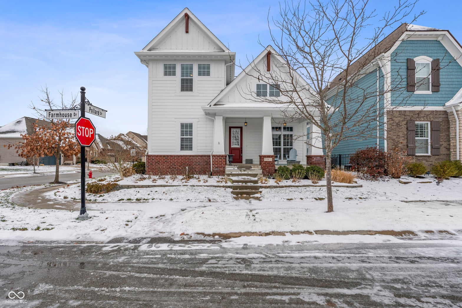 Front exterior at 1401 Farmhouse Drive, Westfield, IN