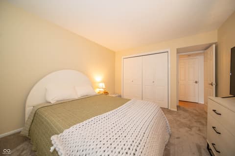 Photo of 8109 Valley Farms Trail, Indianapolis, IN