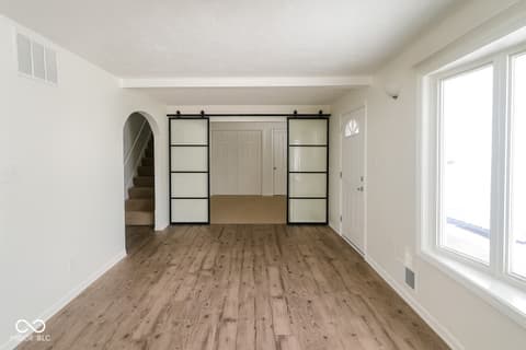 Photo of 1030 N Lynhurst Drive, Indianapolis, IN