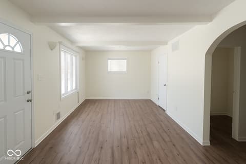 Photo of 1030 N Lynhurst Drive, Indianapolis, IN