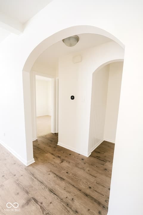 Photo of 1030 N Lynhurst Drive, Indianapolis, IN
