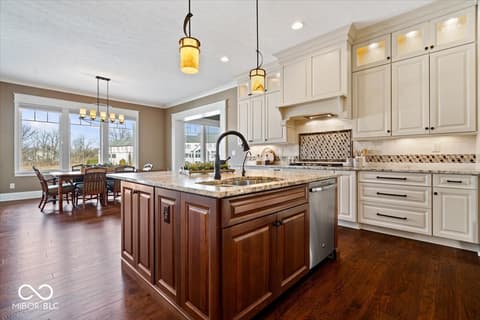 Photo of 16366 River Crest Court, Westfield, IN