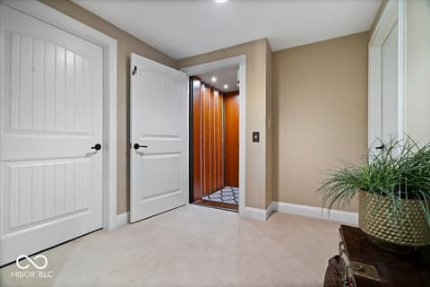 Photo of 16366 River Crest Court, Westfield, IN