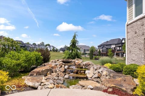 Photo of 16366 River Crest Court, Westfield, IN