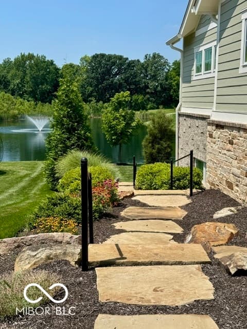 Photo of 16366 River Crest Court, Westfield, IN