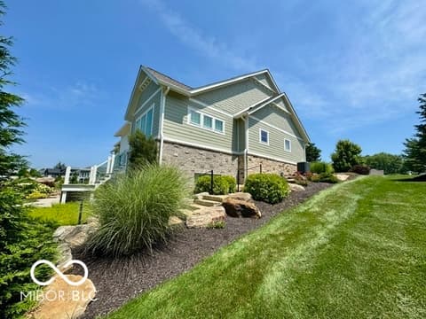 Photo of 16366 River Crest Court, Westfield, IN
