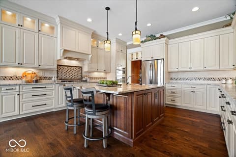 Photo of 16366 River Crest Court, Westfield, IN