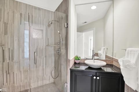 Primary bathroom at 434 Sheffield Court, Carmel, IN