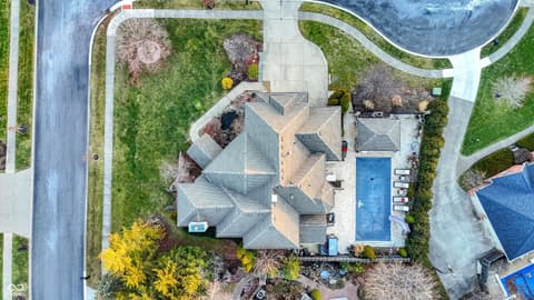 Aerial view at 434 Sheffield Court, Carmel, IN