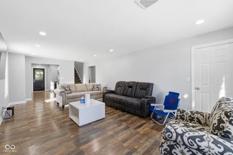 Family room at 15545 Hazel Dell Road, Noblesville, IN