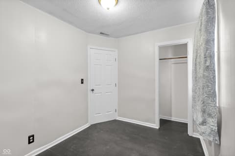 Photo of 31 N Forest Avenue, Indianapolis, IN