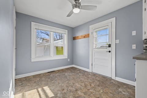 Sitting Room — 1521 N Euclid Avenue, Indianapolis, IN