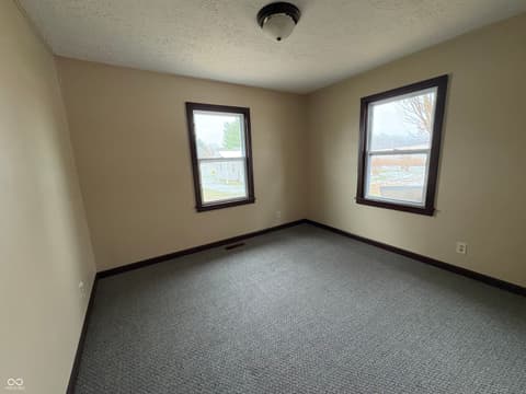 Photo of 8772 E State Road 42, Poland, IN
