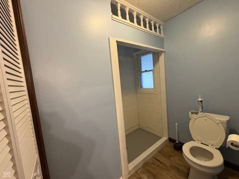 Photo of 8772 E State Road 42, Poland, IN